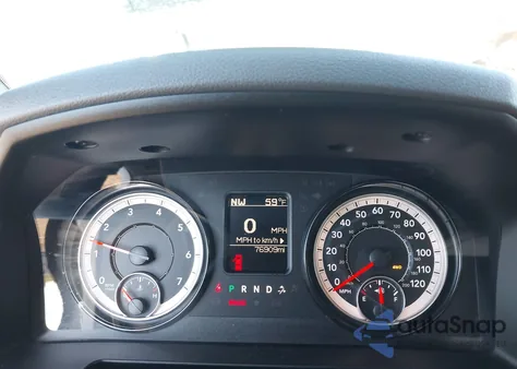 2020 Ram 1500 Classic Warlock 4X4 5'7 Box z USA, uszkodzony, nr VIN 1C6RR7LT1LS103987